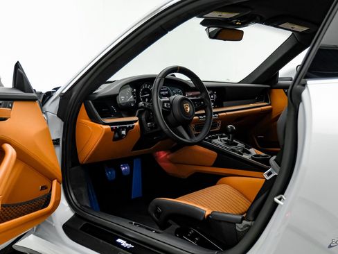 Used 2024 Porsche 911 GT3 RS image 44