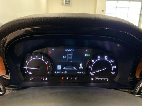 Used 2020 Lincoln Corsair Reserve w/ Equipment Group 201A image 22