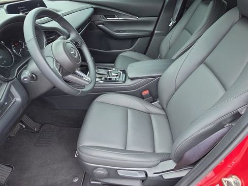 Certified 2025 MAZDA CX-30 AWD 2.5 S w/ Select Sport Pkg image 11