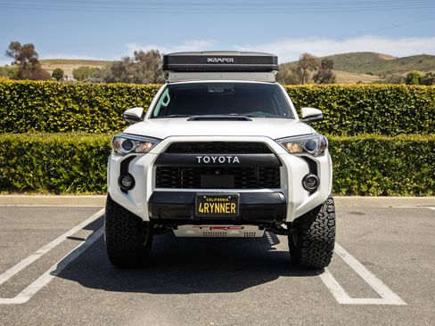 Used 2024 Toyota 4Runner TRD Pro AWD/4WD image 2