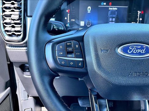 Certified 2025 Ford Ranger XLT w/ Technology Package AWD/4WD image 19