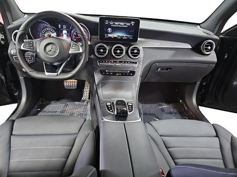 Used 2018 Mercedes-Benz GLC 43 AMG 4MATIC image 9