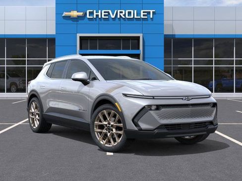 New 2026 Chevrolet Equinox EV LT w/ LPO, Tech Bronze Package AWD/4WD image 31