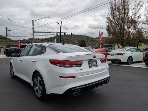 Used 2019 Kia Optima S w/ S Panoramic Sunroof Package image 13