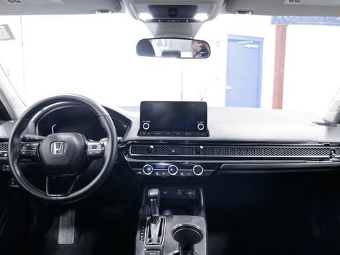 Certified 2023 Honda Civic EX image 17