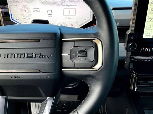 Used 2025 GMC Hummer EV 3X AWD/4WD image 12