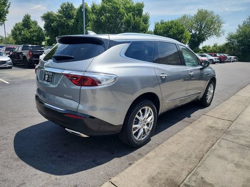 Certified 2023 Buick Enclave Essence w/ Experience Buick Package FWD image 8