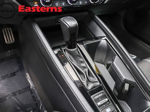 Used 2023 Honda Accord Sport image 12