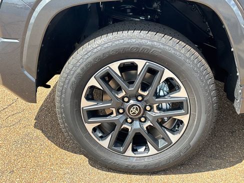 New 2026 Toyota Tundra Limited AWD/4WD image 26