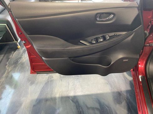 Used 2013 Nissan Leaf SV w/ LED & Quick Charge Pkg image 7