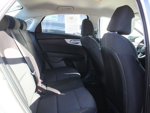 Certified 2023 Kia Forte LXS FWD image 27