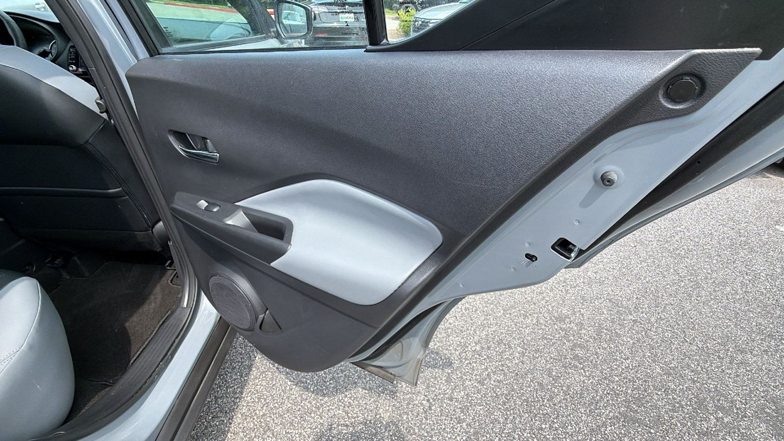 Used 2024 Nissan Kicks SR w/ SR Premium Package FWD image 20