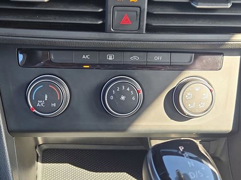 Used 2024 Volkswagen Jetta S image 24