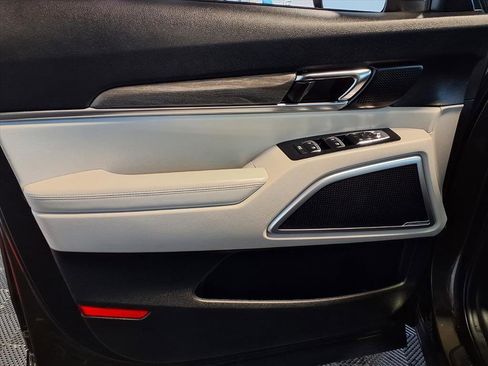 Used 2020 Kia Telluride EX w/ Towing Package image 19