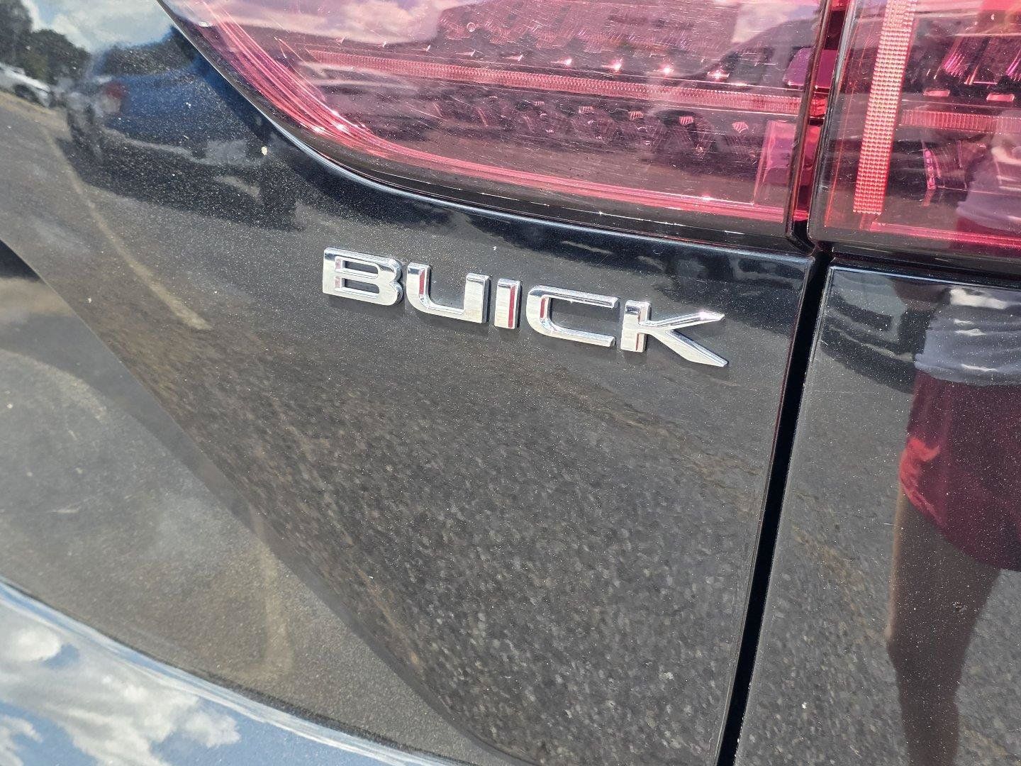 Used 2024 Buick Envision Preferred AWD/4WD image 33
