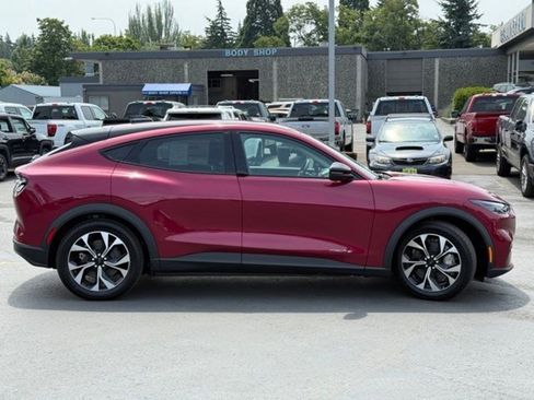 New 2025 Ford Mustang Mach-E Select w/ Comfort Package Lite image 4