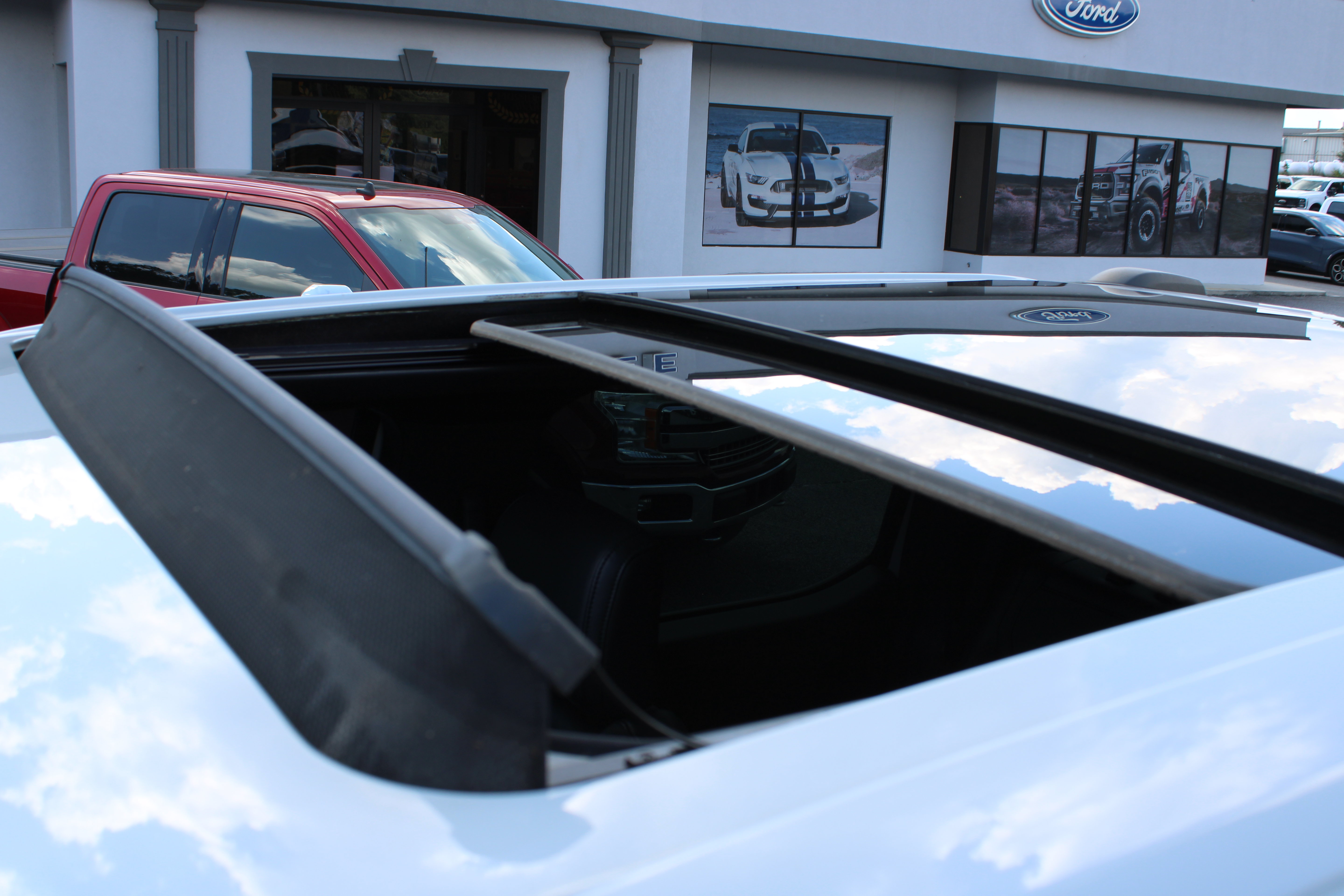 Used 2023 Ford F150 Raptor w/ Equipment Group 802A Raptor R AWD/4WD image 26