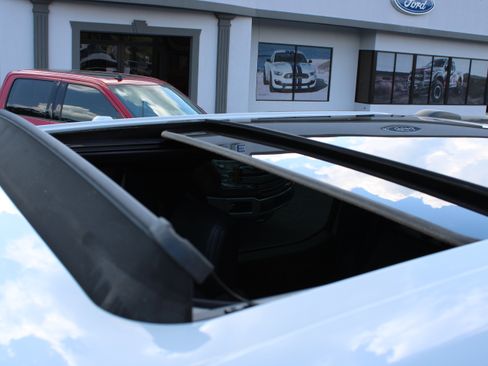 Used 2023 Ford F150 Raptor w/ Equipment Group 802A Raptor R AWD/4WD image 26