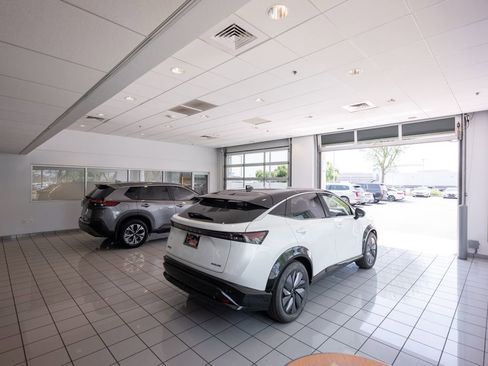 New 2026 Nissan Rogue SV FWD image 27