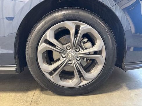 Certified 2023 Honda Accord EX image 12