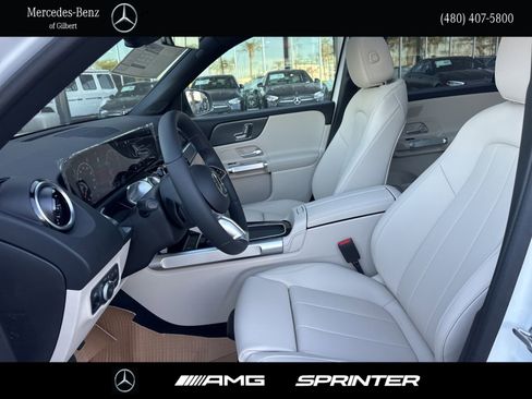 New 2026 Mercedes-Benz GLB 250 image 8