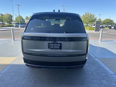 Used 2026 Land Rover Range Rover SE AWD/4WD image 6