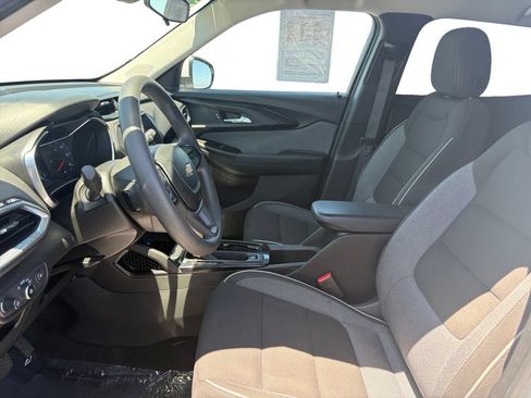 Certified 2022 Chevrolet TrailBlazer LT FWD image 10