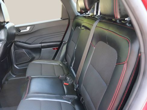 Used 2025 Ford Escape ST-Line FWD image 15
