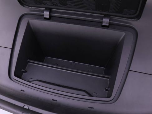 New 2026 Volvo EX30 Cross Country Ultra image 17