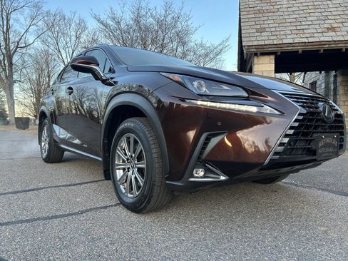 Used 2019 Lexus NX 300h AWD w/ Comfort Package image 30