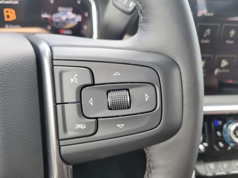 New 2026 GMC Sierra 2500 Denali Ultimate AWD/4WD image 13