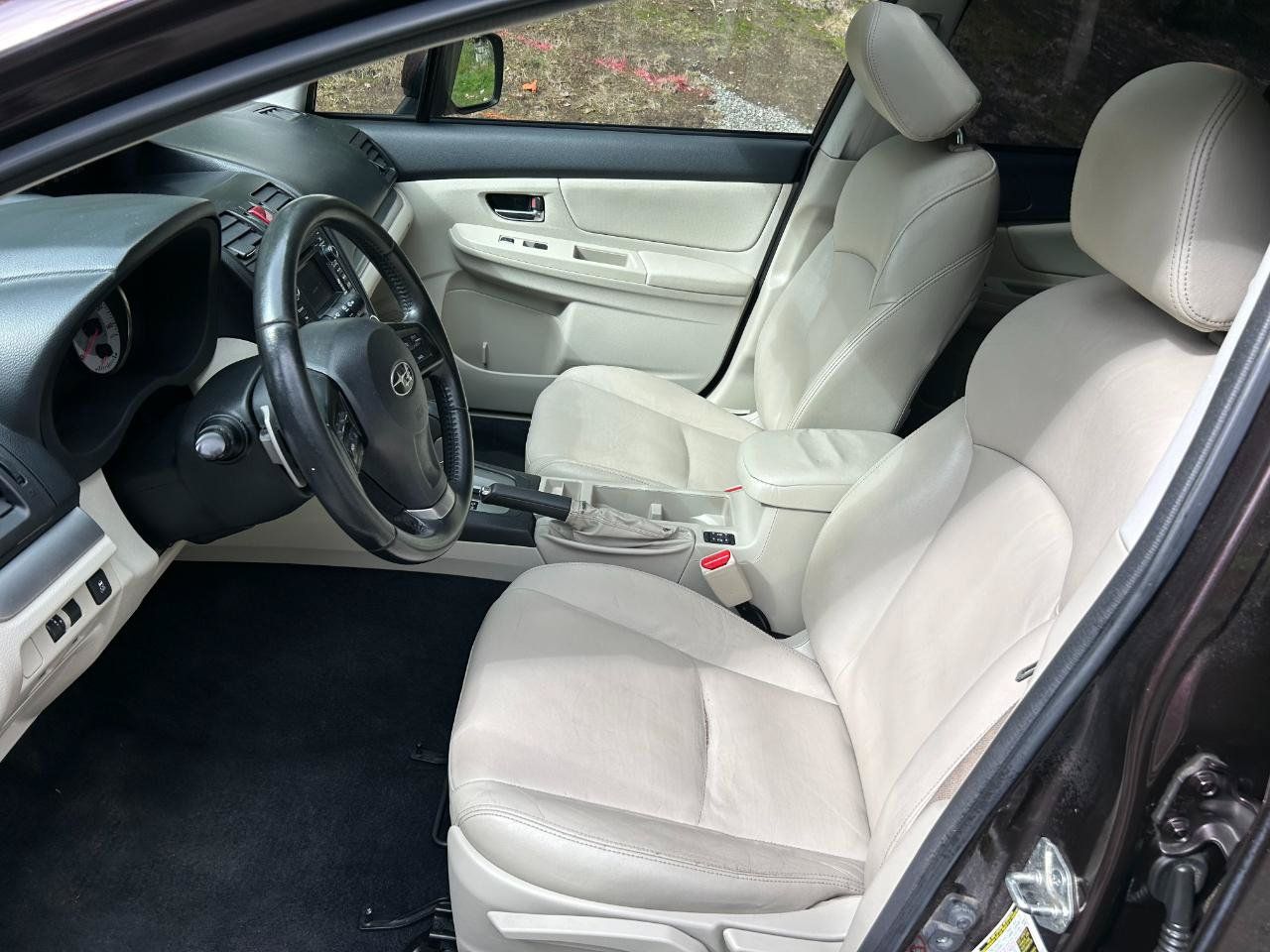 Used 2013 Subaru Impreza 2.0i Limited AWD/4WD image 9