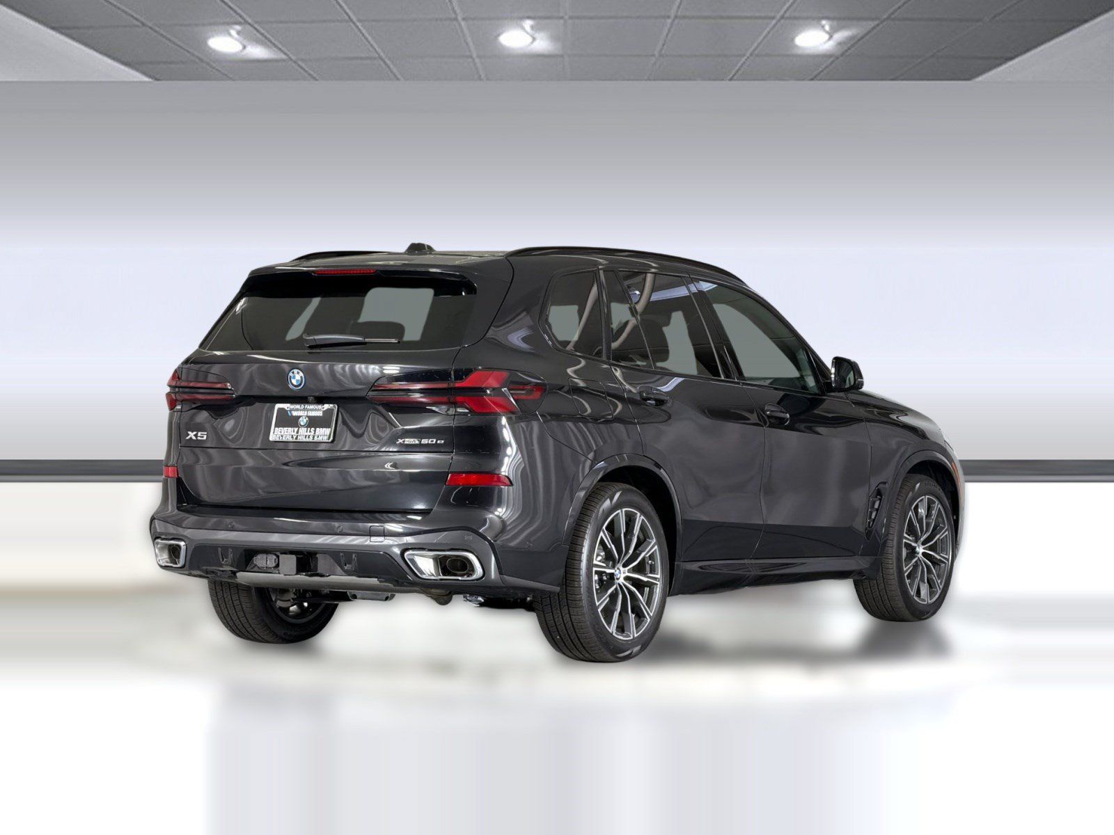 Used 2026 BMW X5 xDrive50e w/ M Sport Package AWD/4WD image 9