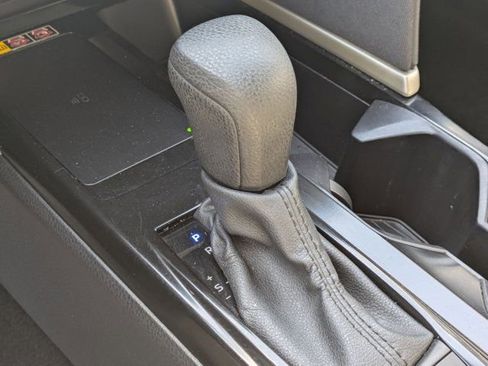 Used 2025 Toyota Camry LE FWD image 14