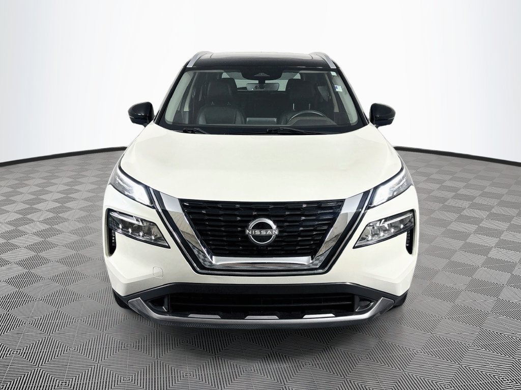 Used 2023 Nissan Rogue SL AWD/4WD image 2
