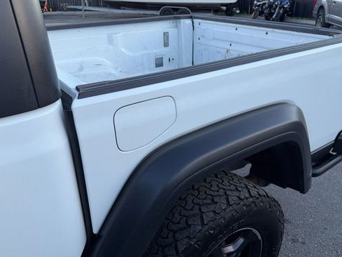 Used 2021 Jeep Gladiator Rubicon w/ Trailer Tow Package AWD/4WD image 38