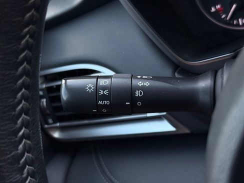 Used 2023 Subaru Legacy Limited AWD/4WD image 30