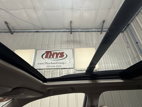 Used 2019 Subaru Forester Premium w/ All-Weather Package image 27