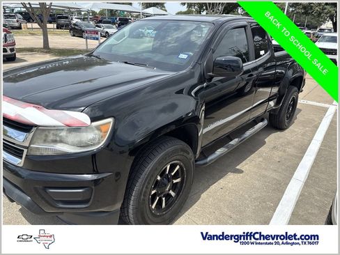 Used 2017 Chevrolet Colorado LT RWD image 1