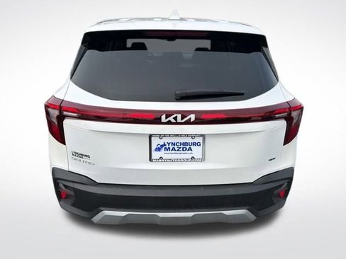 Used 2024 Kia Seltos LX image 5
