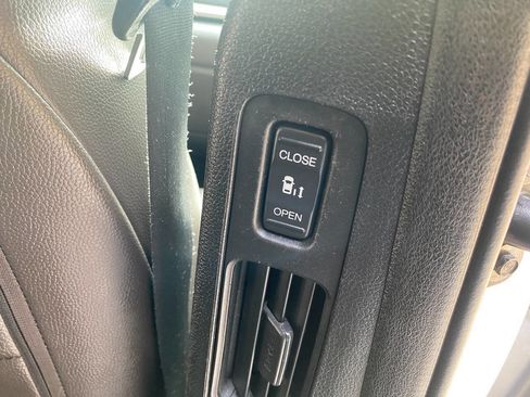 Used 2019 Honda Odyssey EX-L image 51