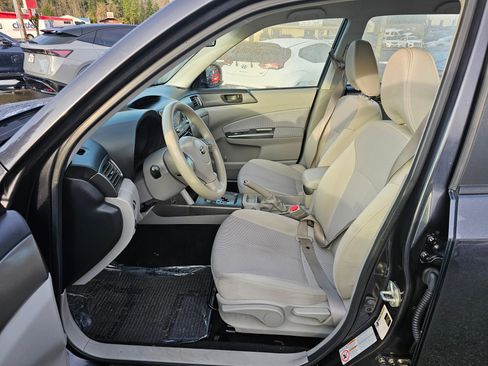 Used 2011 Subaru Forester 2.5X w/ Alloy Wheel Value Pkg image 20