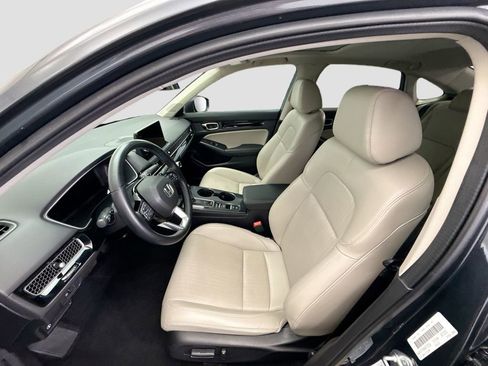 Used 2022 Honda Civic Touring image 17