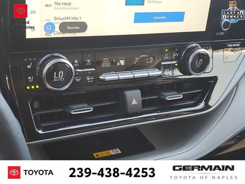 Used 2024 Toyota Highlander Limited image 31