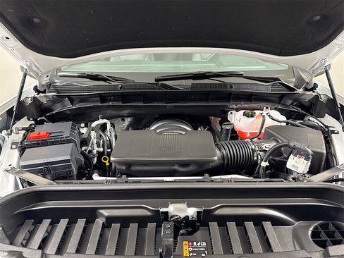 Certified 2026 GMC Sierra 1500 SLT image 29