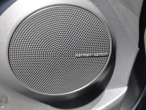 Used 2023 Hyundai Kona Limited image 37