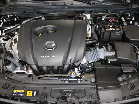 Used 2019 MAZDA MAZDA3 Hatchback FWD image 35