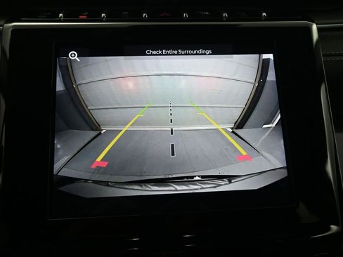 Used 2021 Jeep Grand Cherokee L Laredo w/ Luxury Tech Group I image 6