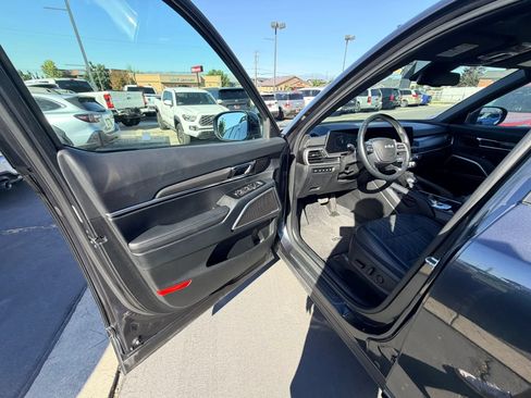 Used 2024 Kia Telluride EX X-Line AWD/4WD image 9