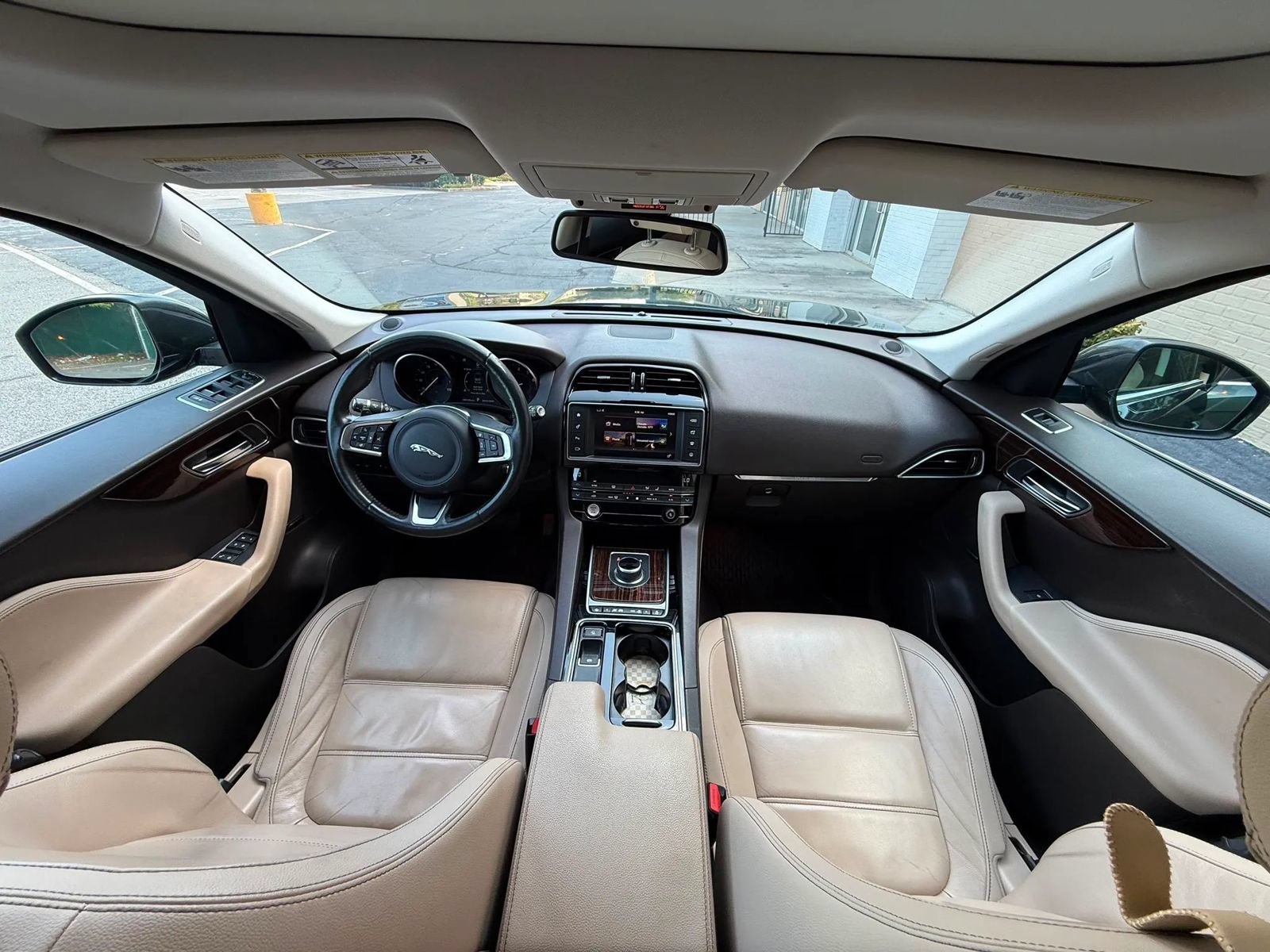 Used 2018 Jaguar F-PACE Prestige AWD/4WD image 18